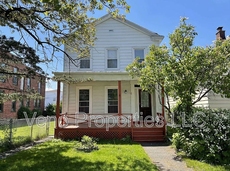 1st image of 1813 3rd Ave APT 1