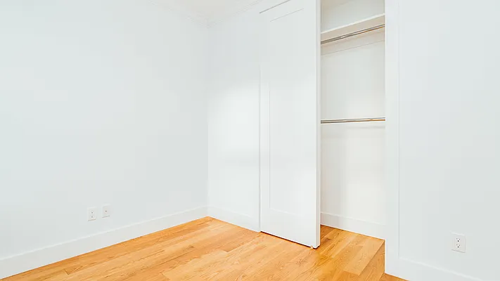 Rented by Nooklyn NYC LLC | media 27