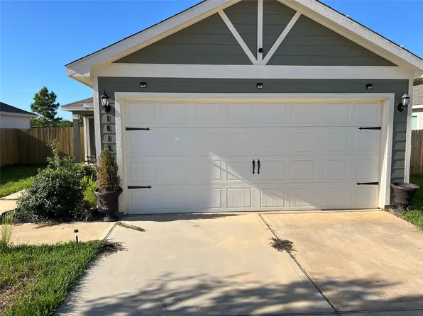 16154 Sugar Falls Dr, Conroe, TX 77303