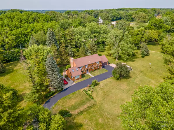 179G Tamarack Ln, Barrington, IL 60010