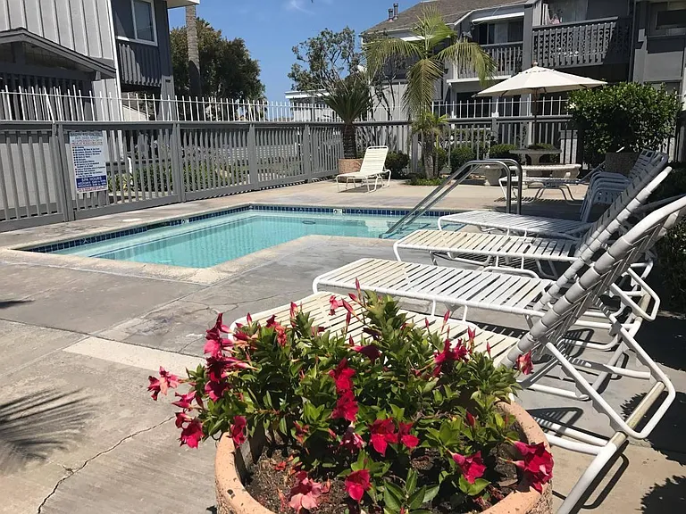 16942 Pacific Coast Hwy #202 — Photo 3