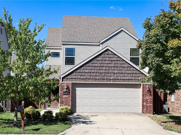2669 N Miranda Ave, Fayetteville, AR 72703
