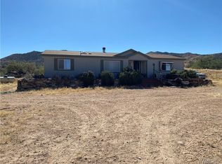 11020 E Spring Valley Dr, Hackberry, AZ 86411