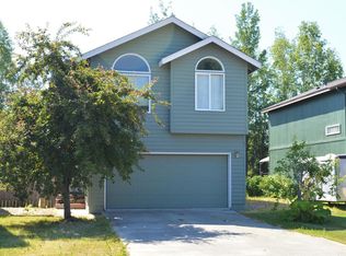 11906 Copper Mountain Dr, Eagle River, AK 99577