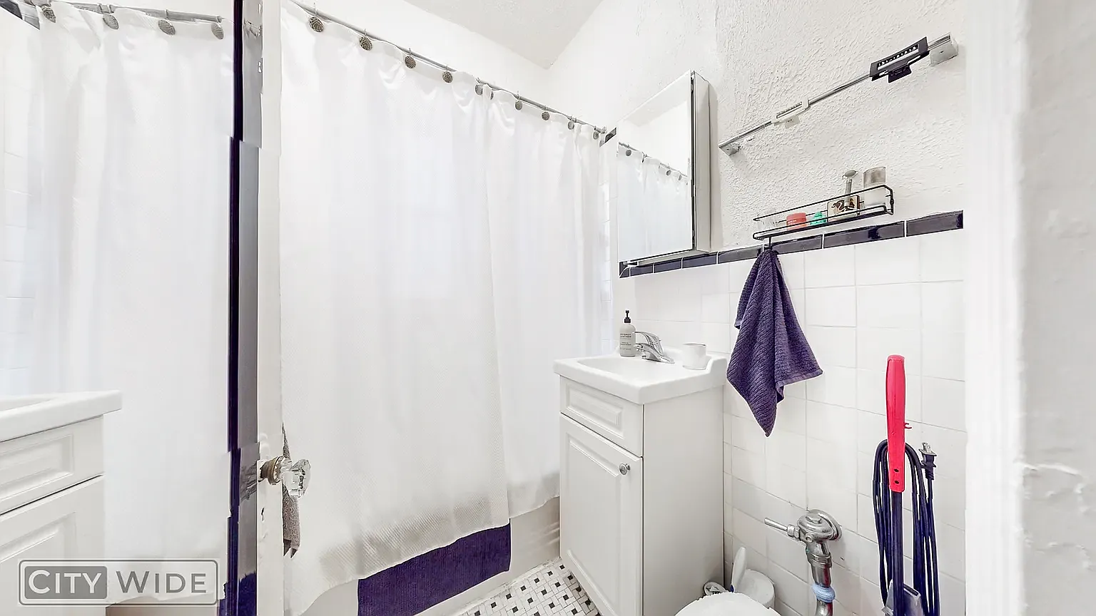 4 West 103rd Street — Photo 4