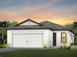 20560 Pebble Glen Dr, Estero, FL 33928
