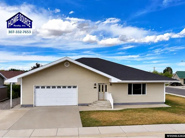 787 Victory Ln, Lander, WY 82520
