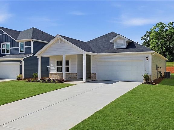 2nd image of 1014 Southwell Dr