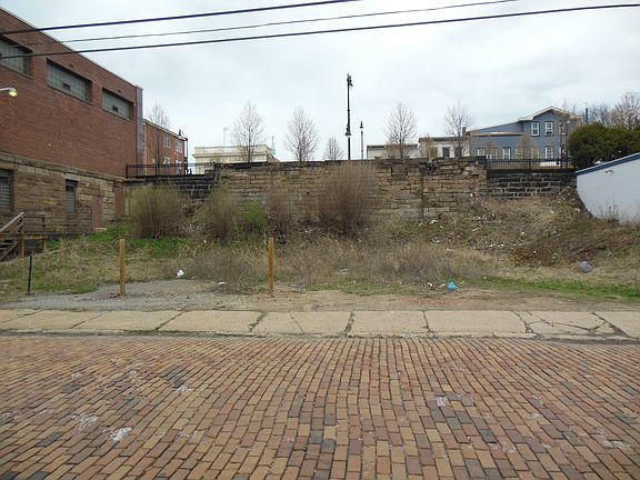 3rd image of 3RD Ave And 11th St