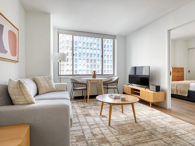30 Cliff St #6B — Photo 1