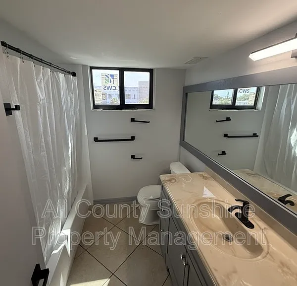 2424 W Tampa Bay Blvd #L408 — Photo 9