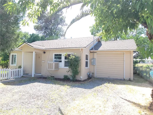904 Toomes Ave, Corning, CA 96021