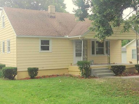 2nd image of 1616 Berwin Ave