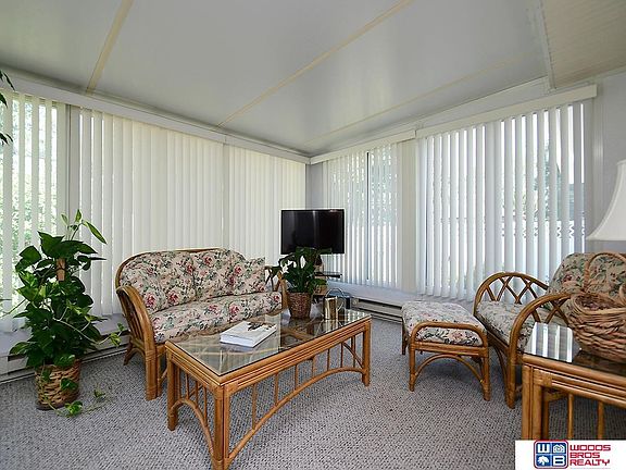 4th image of 5401 Wyman Ave