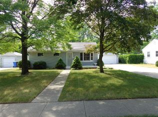 3807 Swede Ave, Midland, MI 48642