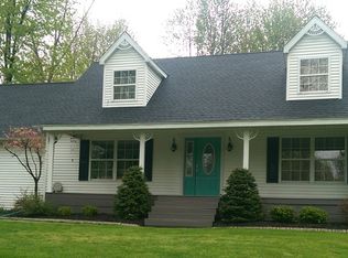 2857 Brown Rd, Newfane, NY 14108