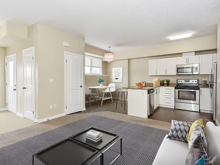 225 Riddell St #50 — Photo 32