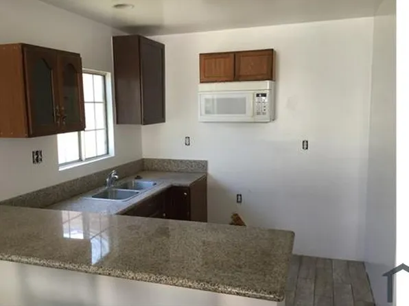 724 E 43rd Pl, Los Angeles, CA 90011