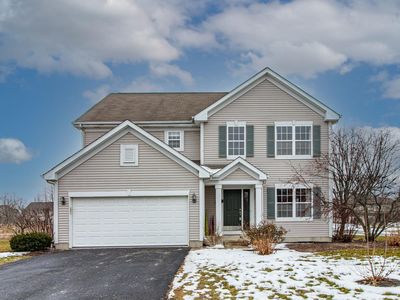 8068 Vail Ct, Long Grove, IL, 60047