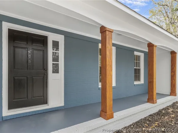 5004 Lake Valley Dr, Fayetteville, NC 28303