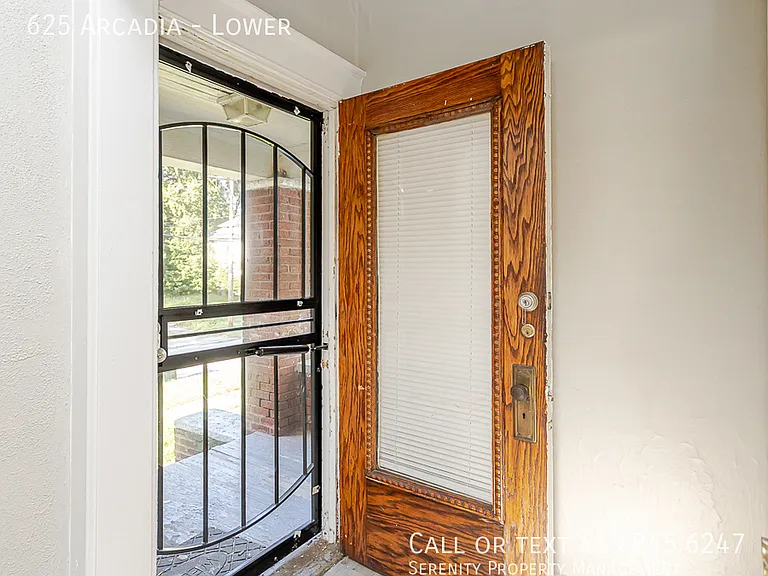 625 Arcadia Ave #LOWER — Photo 2