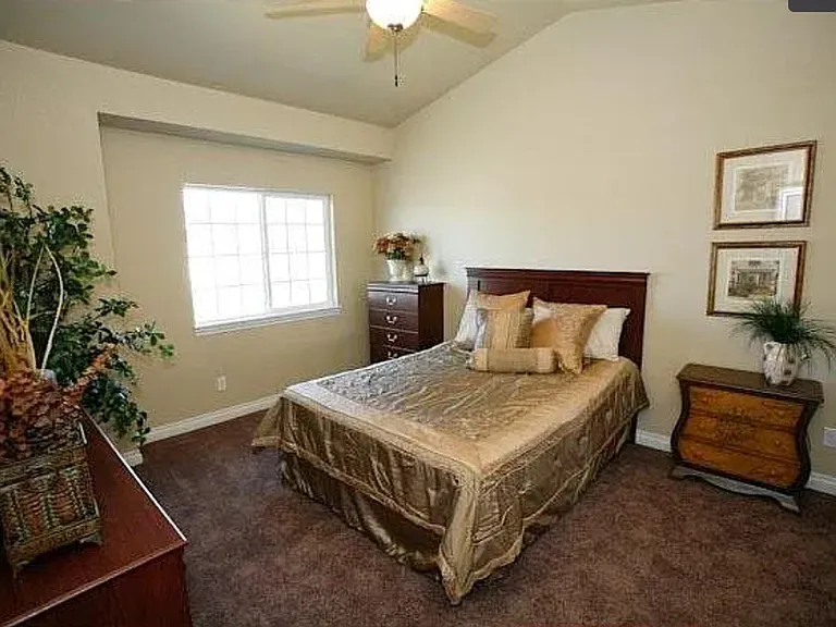 3827 Precision Dr #B — Photo 7