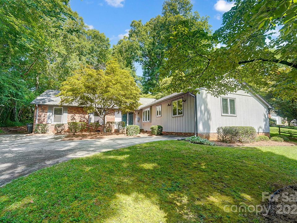 1st image of 509 Dogwood Ln