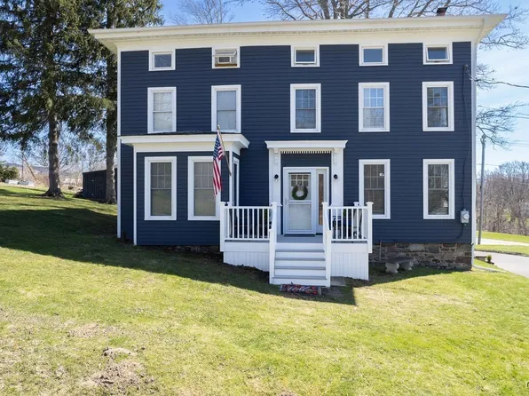 43 Pulaski St, Mexico, NY 13114