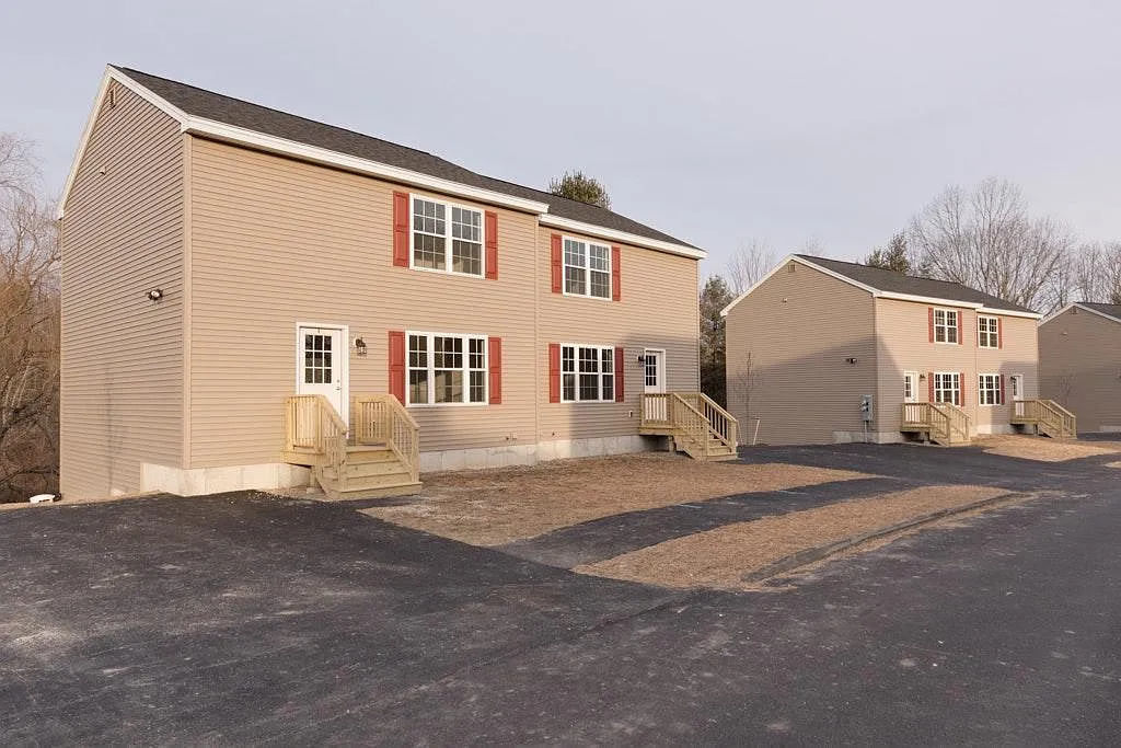 3 bed, 1.5 bath, 1500 sqft, $2,600 — Photo 1