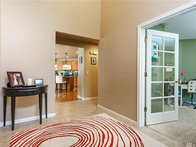 3405 Marion Way — Photo 2
