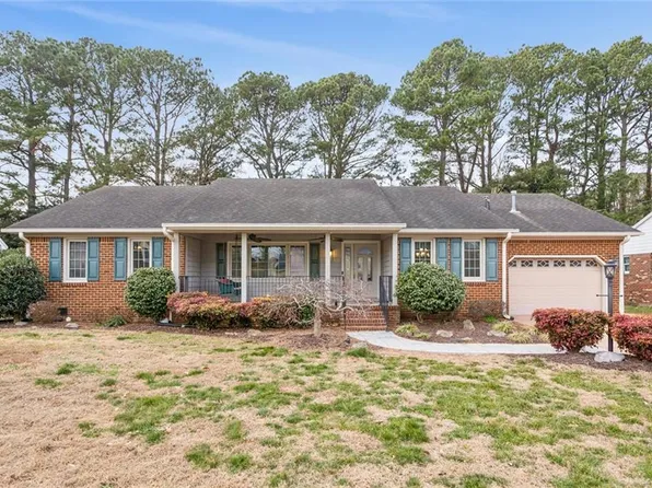 553 Sterling Rd, Virginia Beach, VA 23464