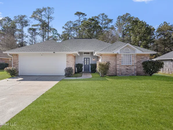 11541 Bayou Pl, Ocean Springs, MS 39564