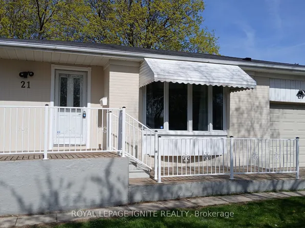 21 Humheller Rd, Toronto, ON M9W 5K2