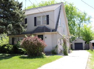 1150 Noble St SE, Grand Rapids, MI