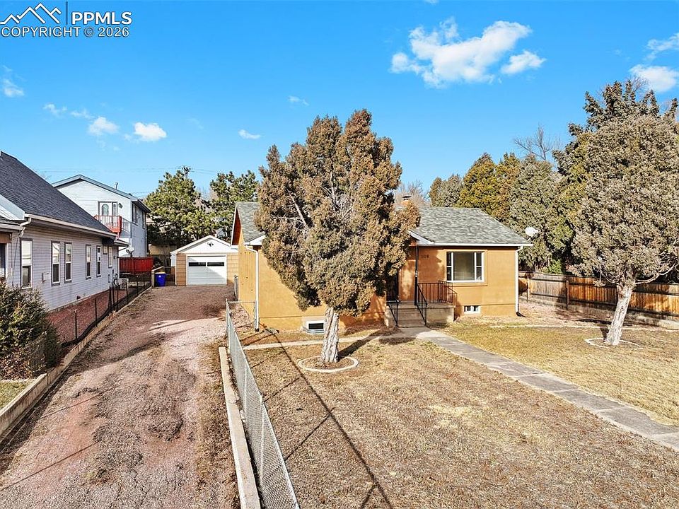 1st image of 306 W Ramona Ave