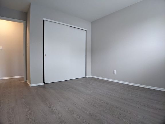 2nd image of 2100-2210 W College Ave #2200-08