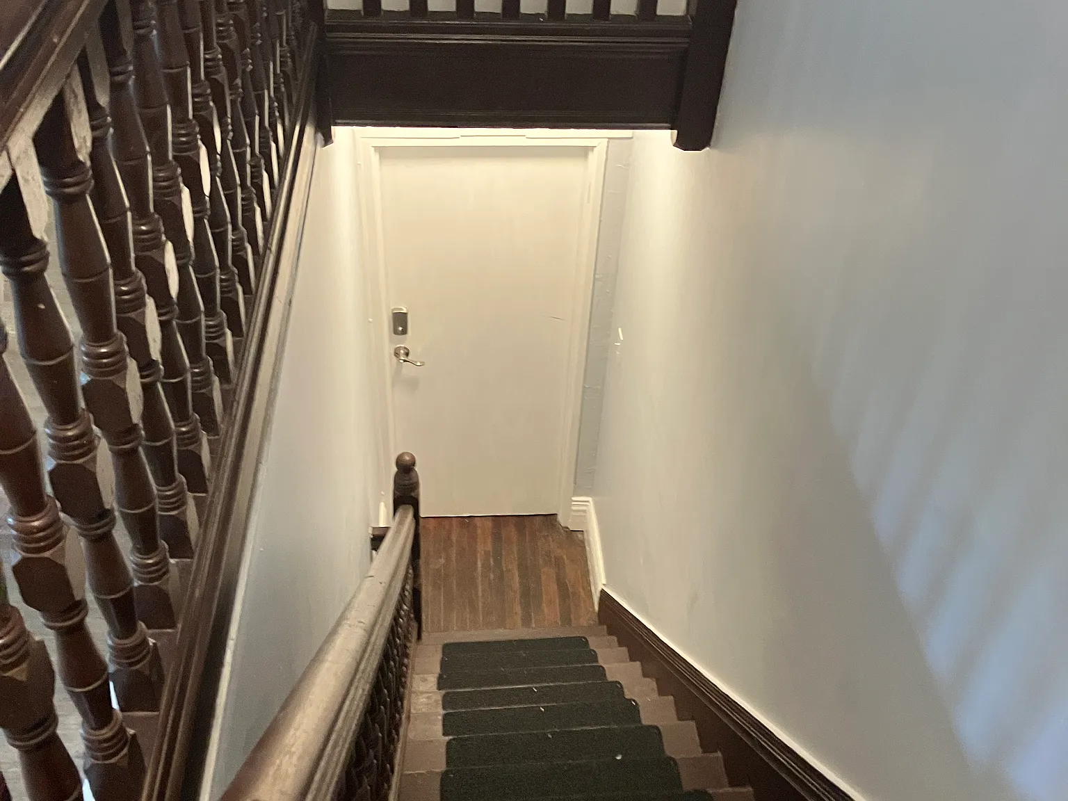 2 bed, 1200 sqft, $2,300 — Photo 4