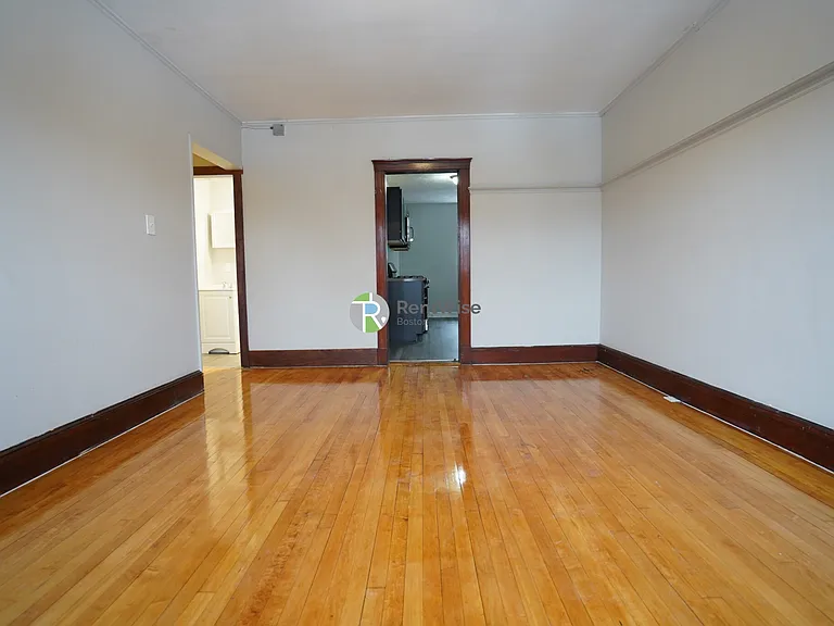 88 Cypress St #3 — Photo 9