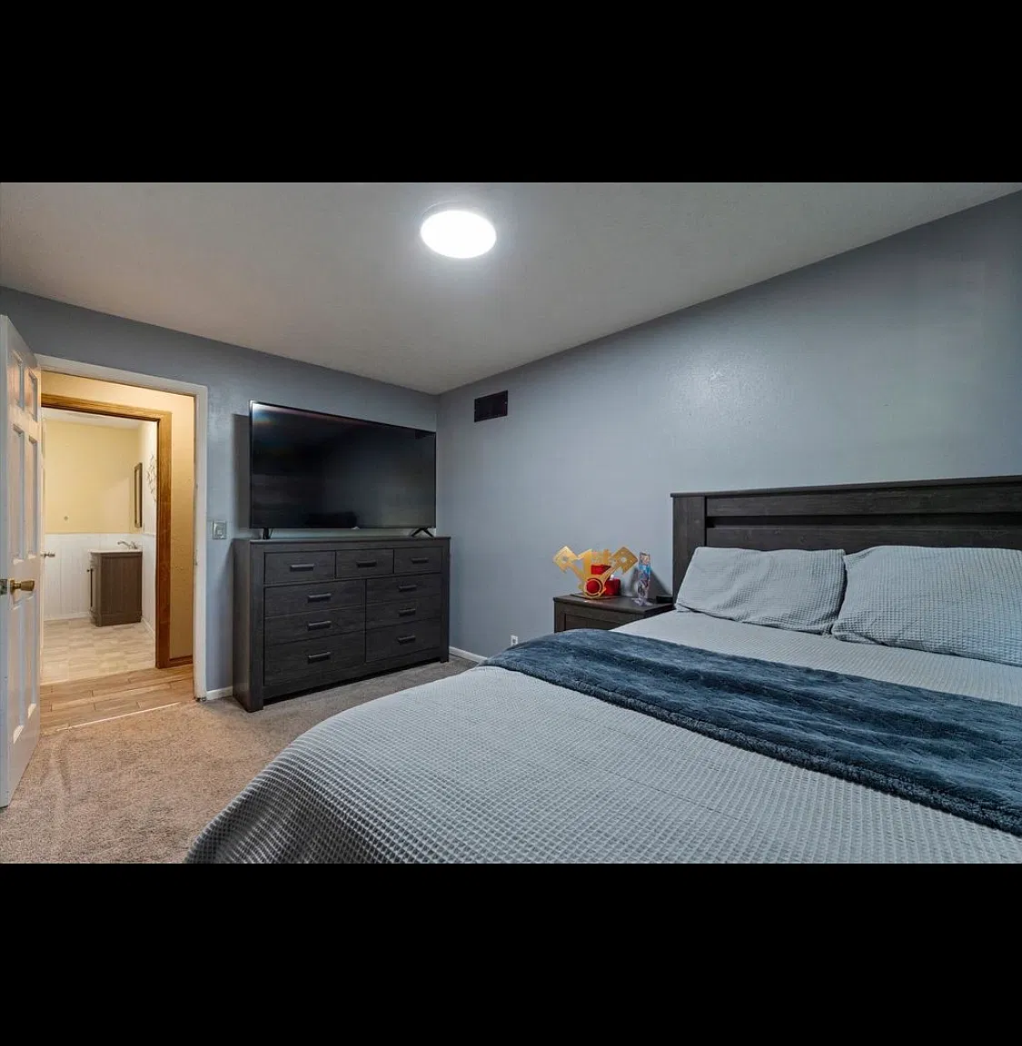 4 bed, 2540 sqft, $2,800 — Photo 1