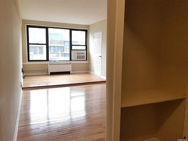 98-26 64th Ave #6J — Photo 2