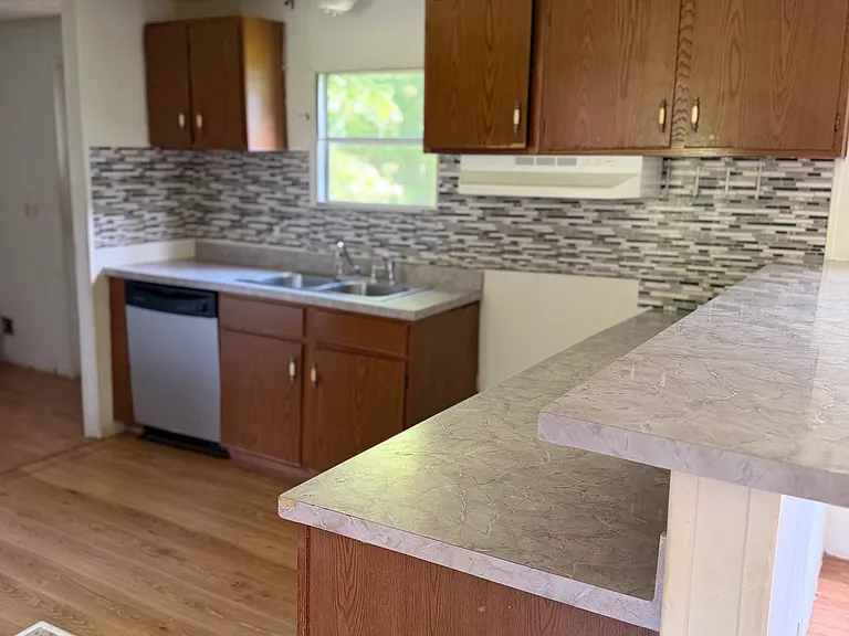 332 S Long Hollow Rd — Photo 4
