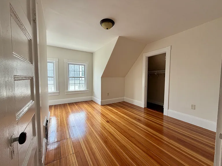 21 Bentley St — Photo 10