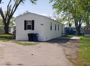 2036 W Orwin Pl, Chancellor, SD 57015