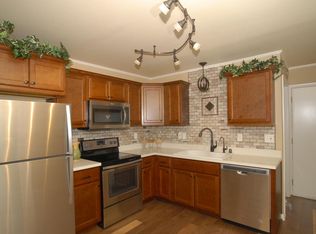 147 N Walworth St, Darien, WI 53114