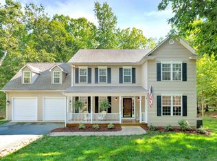 11 Amethyst Rd, Palmyra, VA 22963