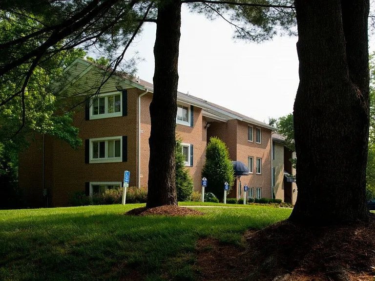 Columbia Choice Apartments — Photo 5