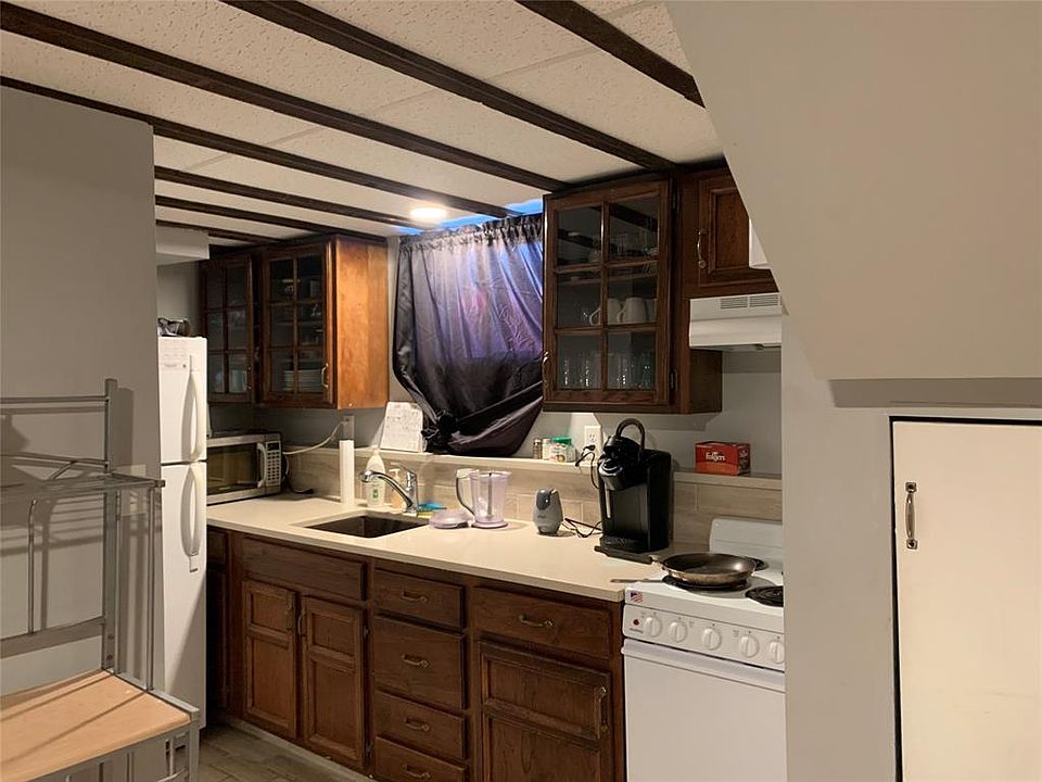 639 Chenango St Binghamton, NY Zillow