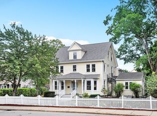 1295 Main St, Concord, MA 01742