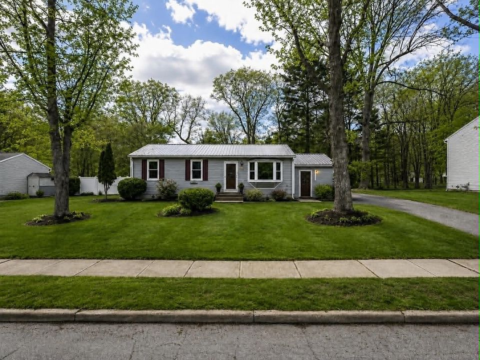 1st image of 274 Red Oak Drive