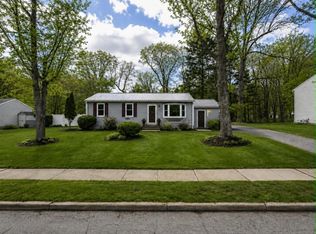 274 Red Oak Drive, Colchester, VT 05446